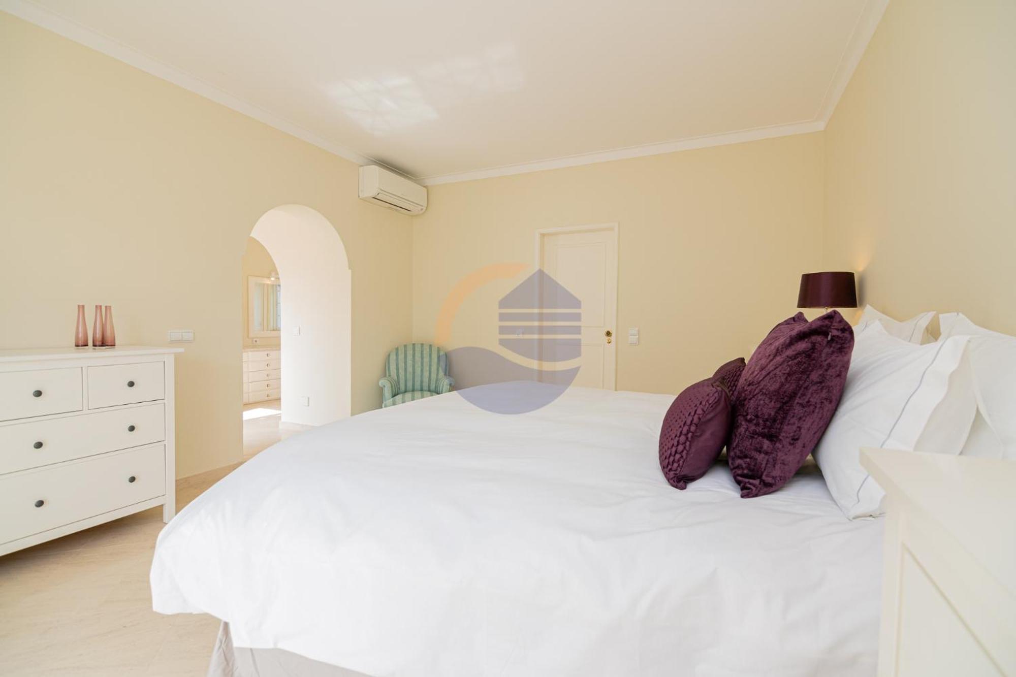 Villa Luxury Suites, Heated Outdoor Pool بورتيماو المظهر الخارجي الصورة